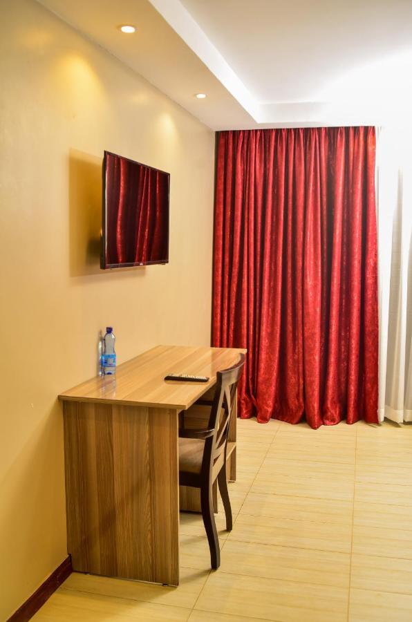 El Sueno Homestay Найваша Экстерьер фото